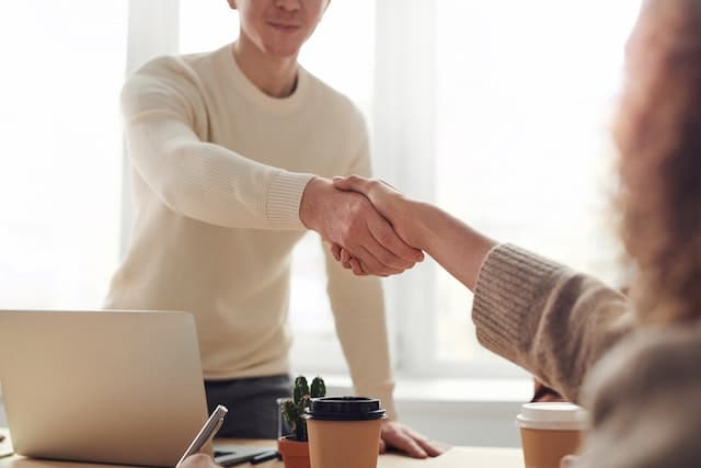 Make a freelance deal
